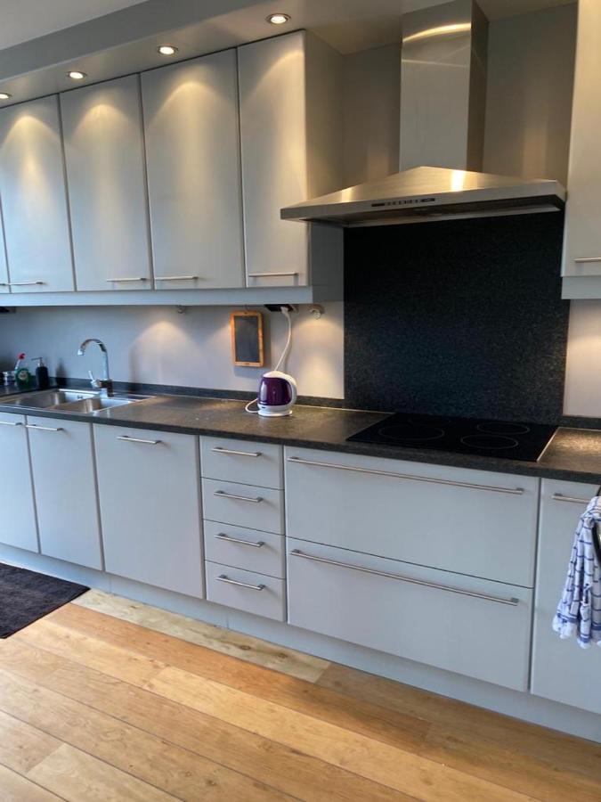 Lichtrijk Mooi Appartement Met Zicht Op Hof Van Roosendael Amberes Exterior foto