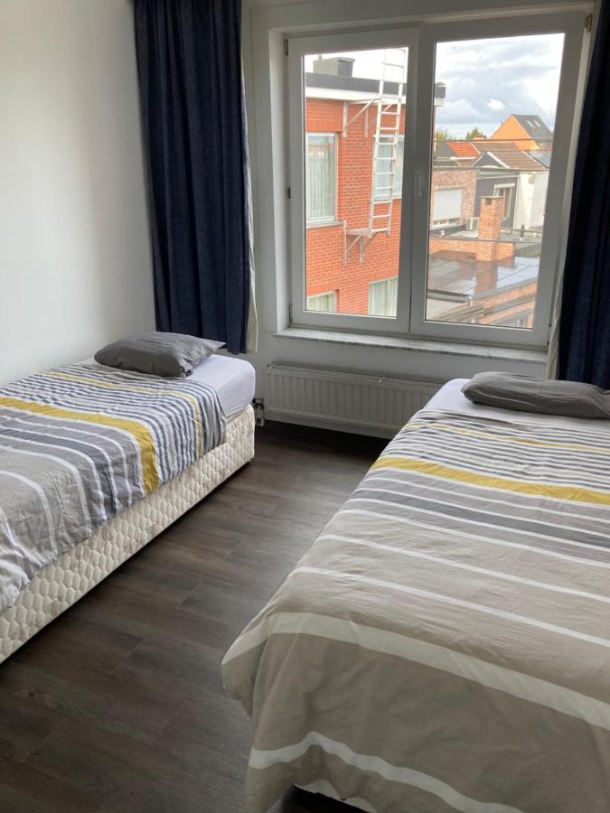 Lichtrijk Mooi Appartement Met Zicht Op Hof Van Roosendael Amberes Exterior foto